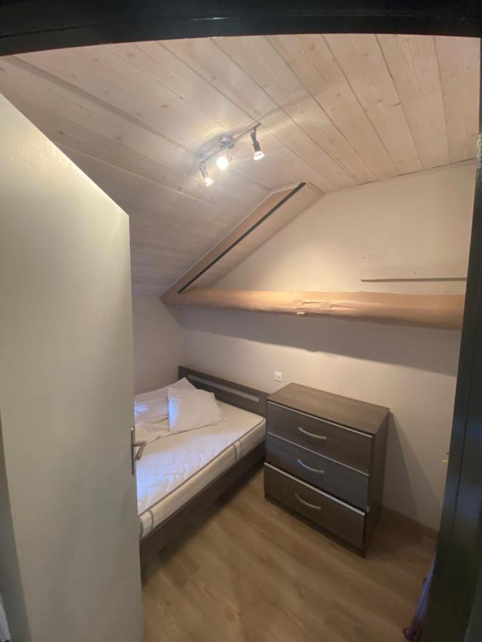 Appartement N4 Yssingeaux ภายนอก รูปภาพ